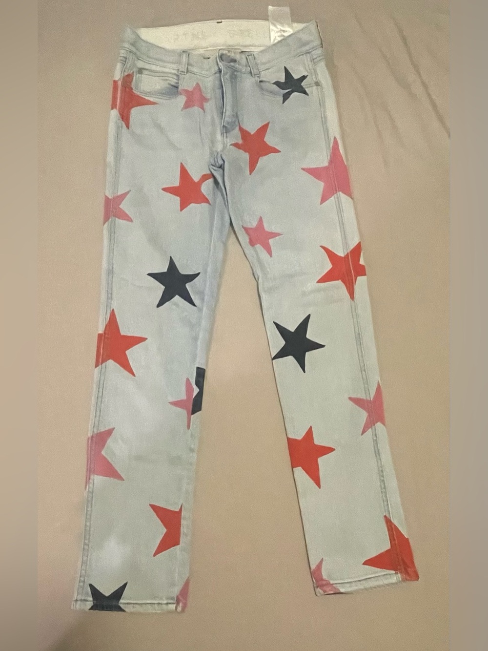 Stella McCartney Light Wash Skinny Jeans with Pink & Black Star Print